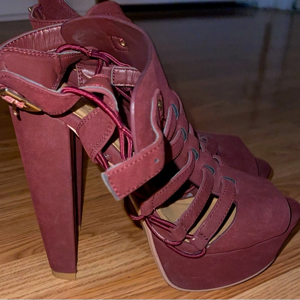 6 Inch Maroon Heels